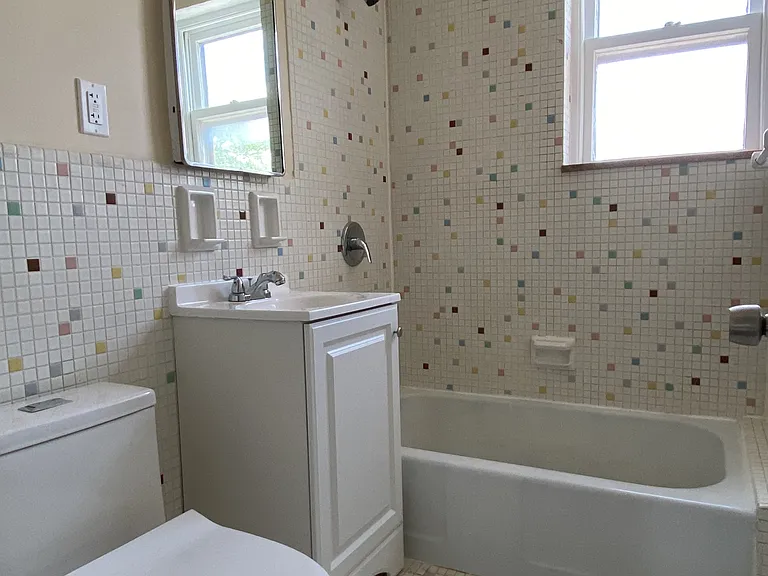 2661 South St SE #J — Photo 17