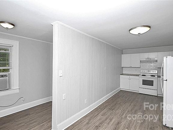 4th image of 521 W 6th Ave