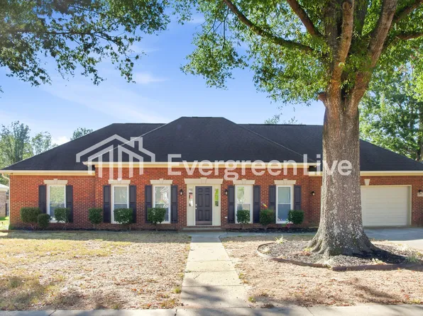 2634 Quarter Ln SE, Owens Cross Roads, AL 35763