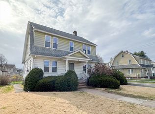 110 Bonneville Ave, Chicopee, MA 01013