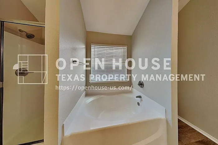 7112 Welshman Dr — Photo 13