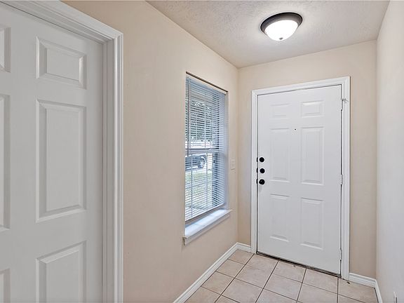 3rd image of 2322 Antelope Ln