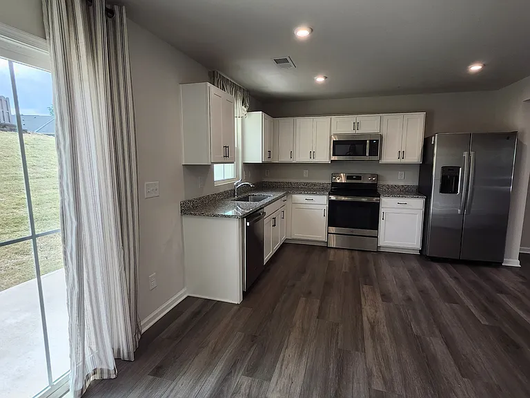 116 Forthside Way #116 — Photo 5
