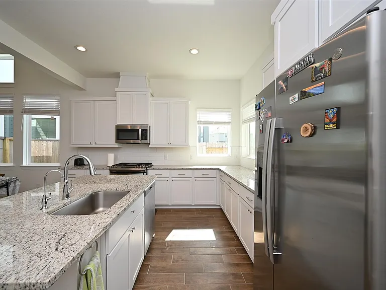 1535 Cathedral Bend Dr — Photo 7