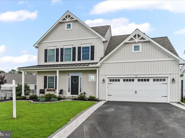 104 Flintwood Dr, Oxford, PA 19363