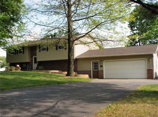 5632 Butterbridge Rd NW, Canal Fulton, OH 44614