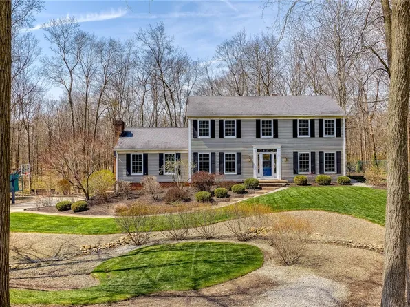 7306 Granby Dr, Hudson, OH 44236