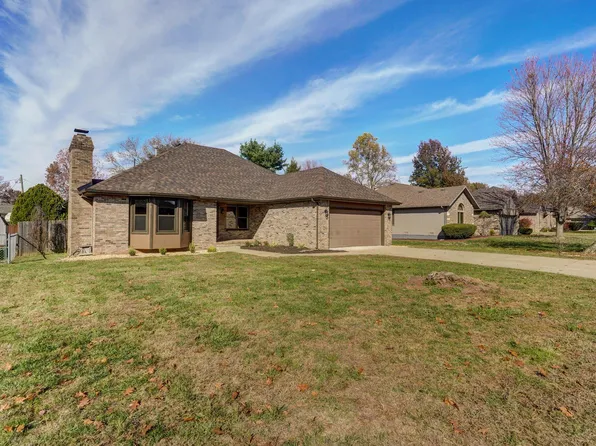 2505 S Laurel Avenue, Springfield, MO 65807