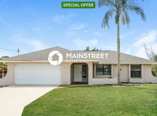 2813 6th St W, Lehigh Acres, FL 33971