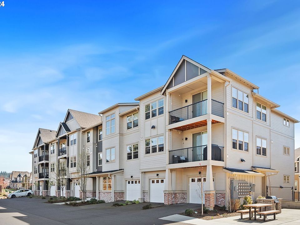 1st image of 17126 SW Snowdale St Unit 304