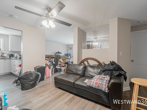 3rd image of 2320 N Nordica Ave APT 207