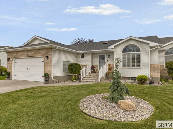 2975 E Courtyard Cir, Ammon, ID 83406
