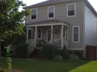 5543 Quest Dr SW, Wyoming, MI 49418