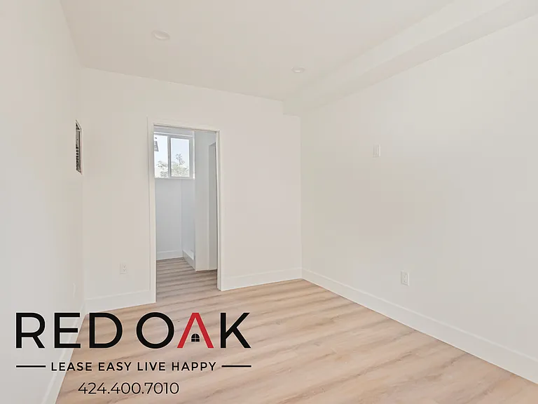 2437 S Centinela Ave #11 — Photo 8