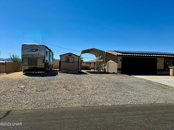 2nd image of 3811 Aqua Dr
