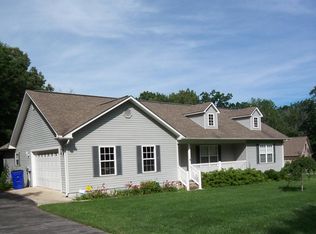 9125 Weketa Cir, Crossville, TN 38572
