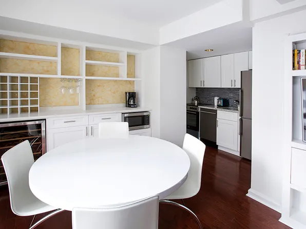 150 West 51st Street image 2 of 13