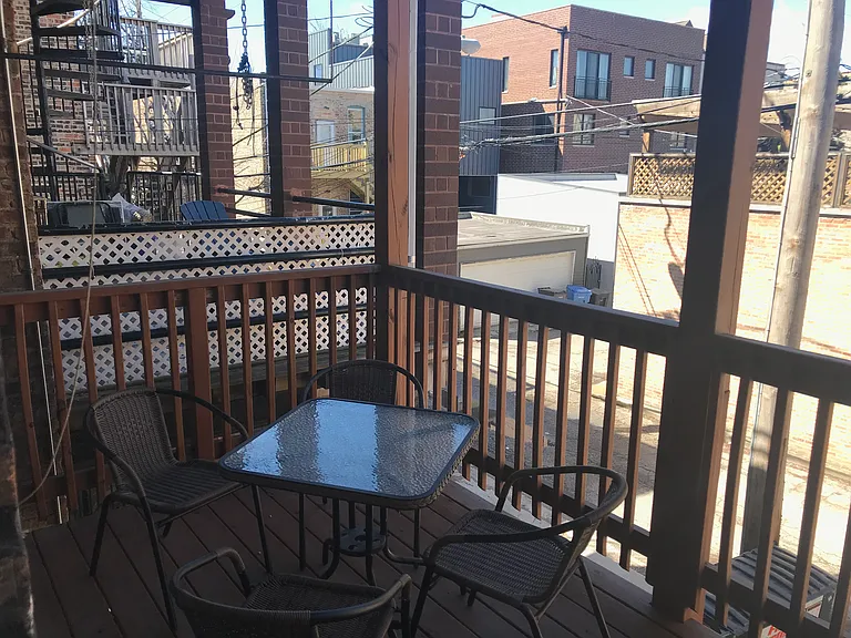 916 N Damen Ave #2R — Photo 13