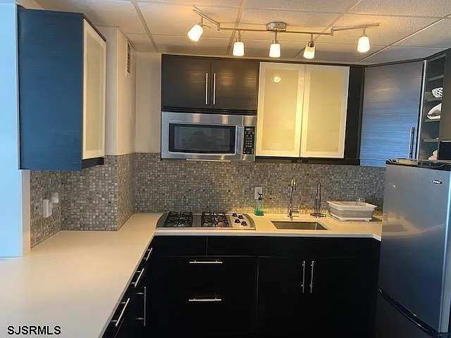 9400 Atlantic Ave #912 — Photo 8