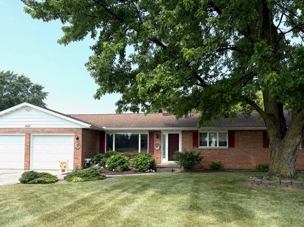 1280 W Borton Rd, Essexville, MI 48732