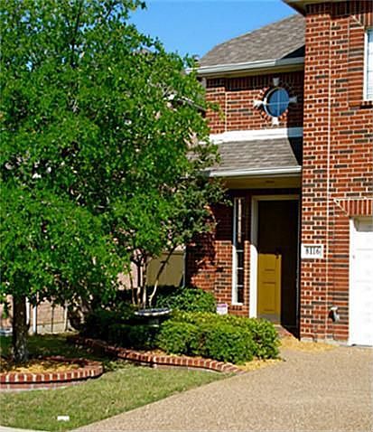 1st image of 8116 Crabapple Ln
