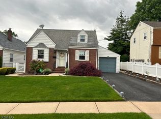 428 Sutton Ave, Hackensack, NJ 07601