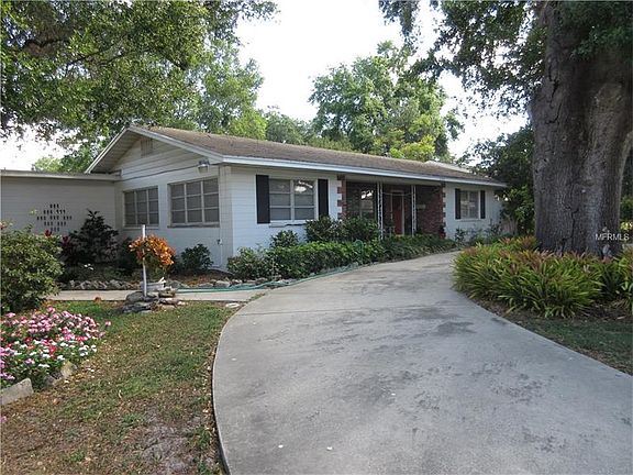 3rd image of 725 Susan Dr
