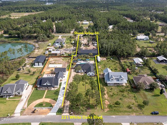 2nd image of 221 White Oaks Blvd
