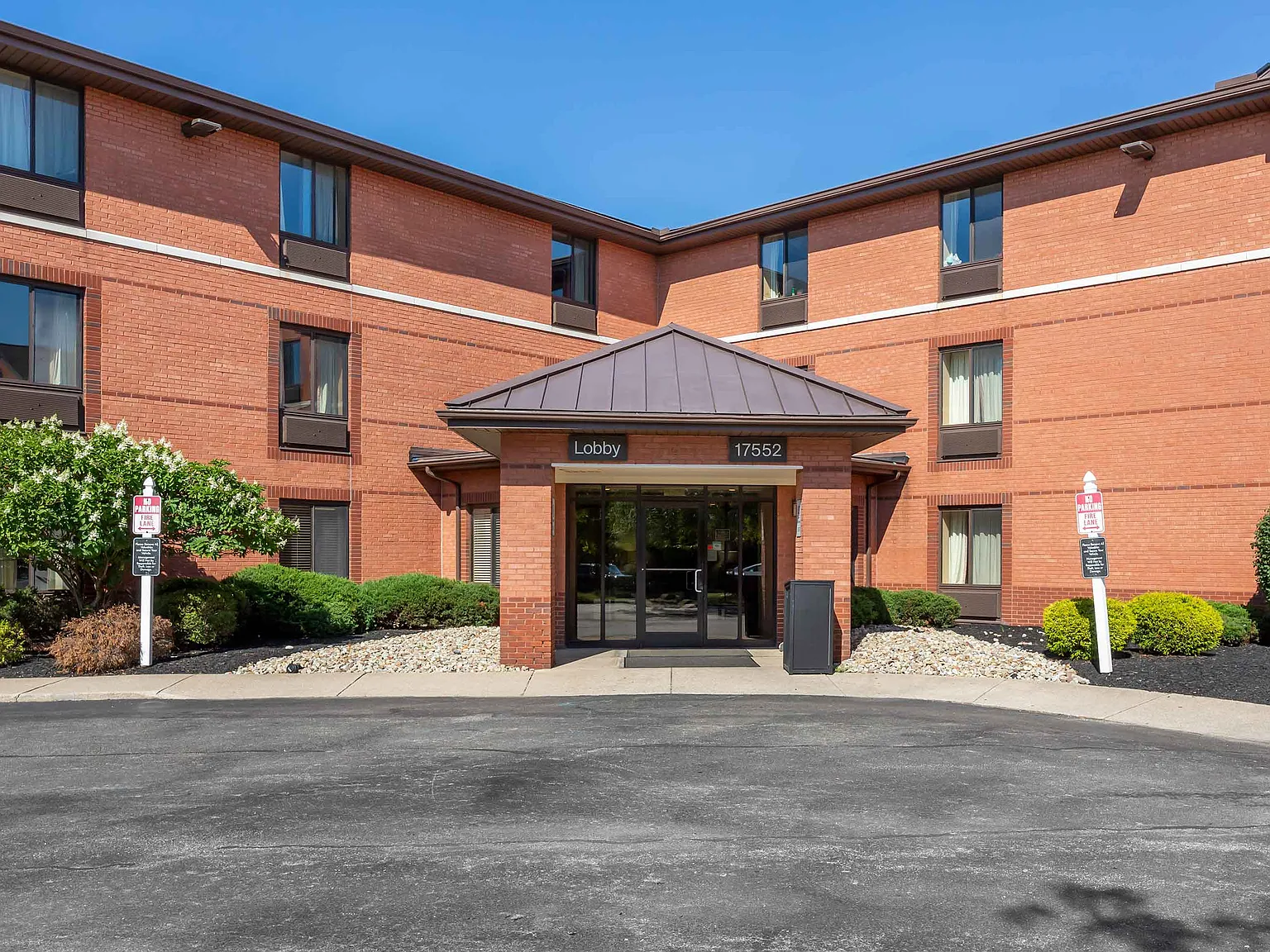 Cleveland - Middleburg Heights — Photo 1