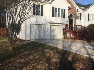 7250 Hunters Trace Dr, Cumming, GA 30028