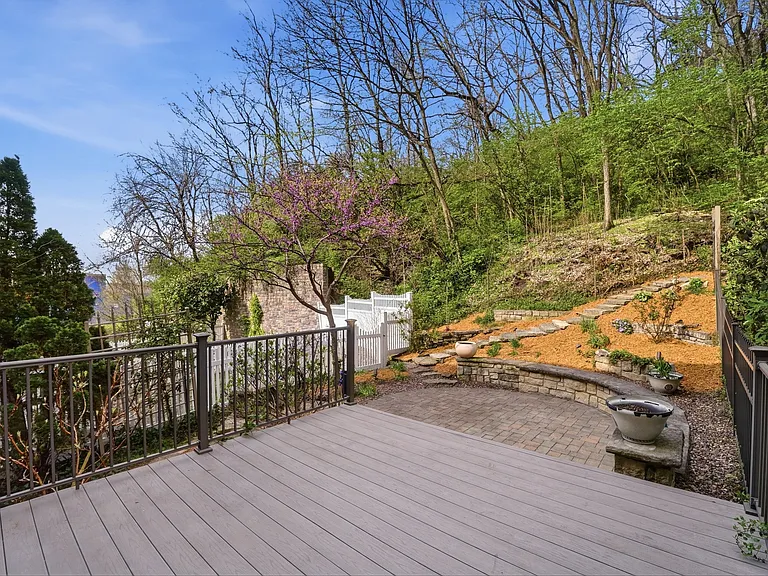 525 Boal St — Photo 86