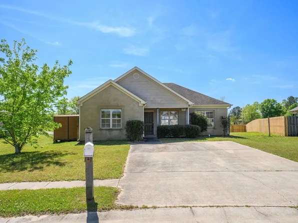 117 Ridgecrest Rd, Calera, AL 35040