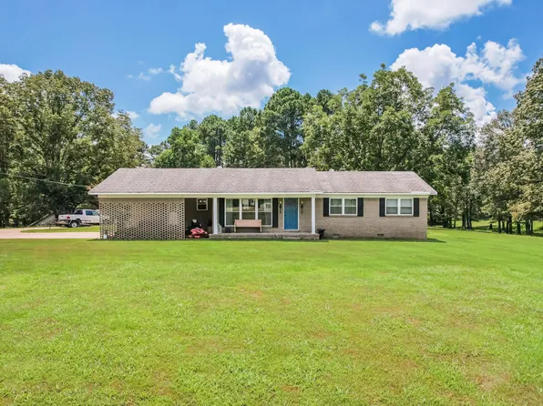 49 School St, Rienzi, MS 38865