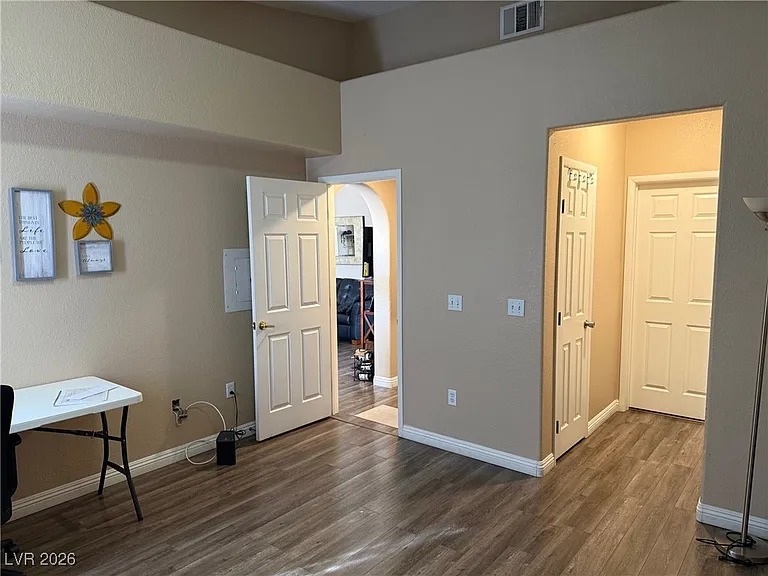 401 Amber Pine St #202 — Photo 13