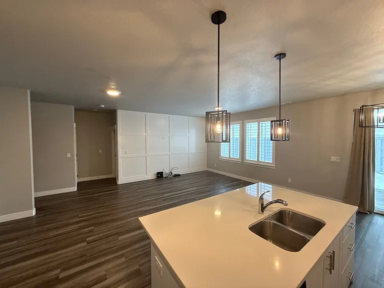 1834 S 1230 W — Photo 4