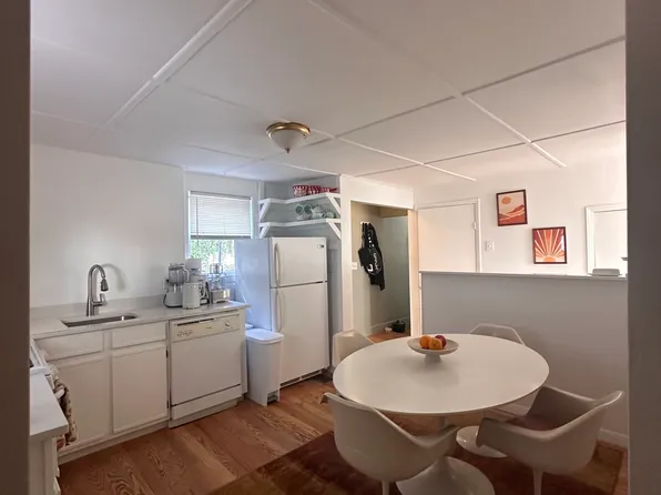 24 School St, Newton, MA 02458