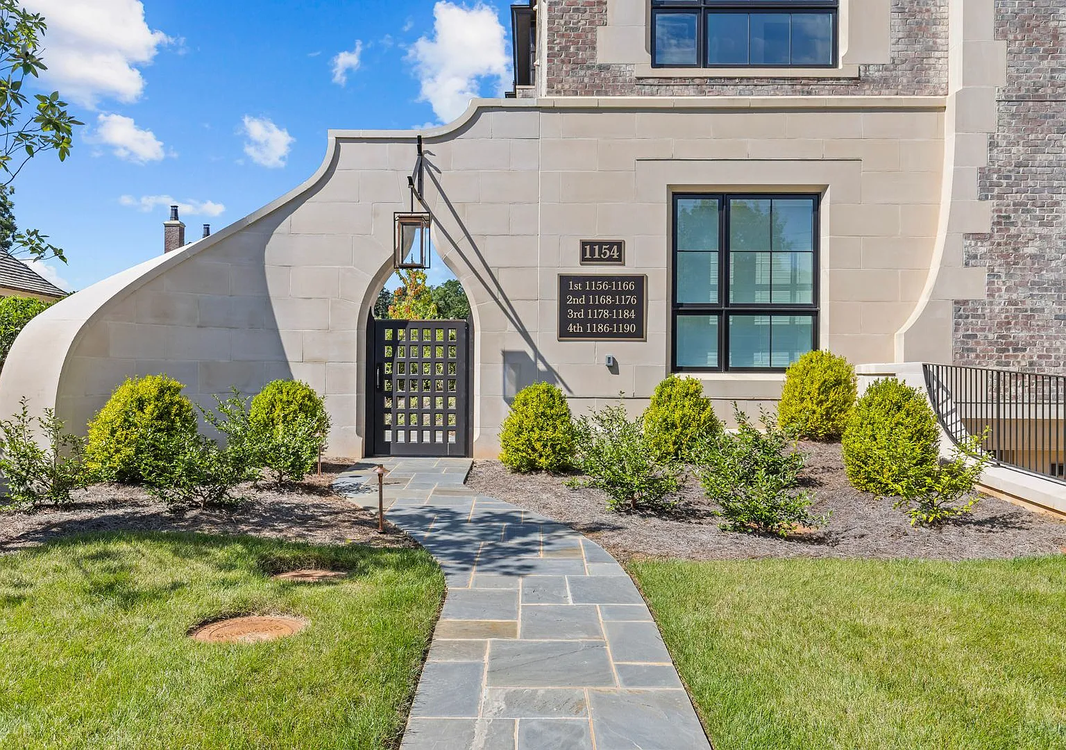 Rare opportunity to lease a luxury residence in The Nolen on Queens Road — Photo 2