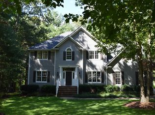 9 Firestone Dr, Arden, NC 28704