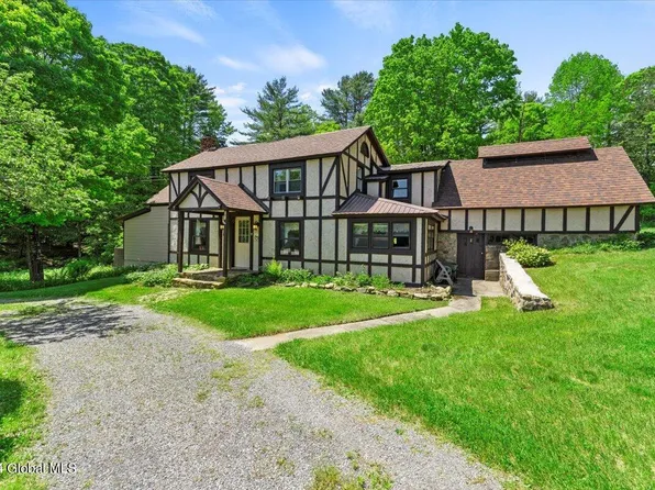 781 Wall Street, Bolton, NY 12824