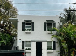 3676 Oak Ave APT 6, Miami, FL 33133