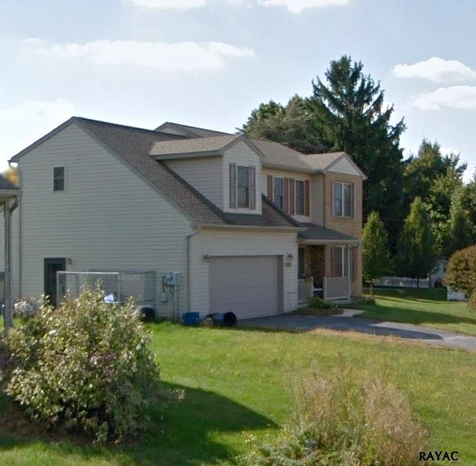 2nd image of 408 W Broad St