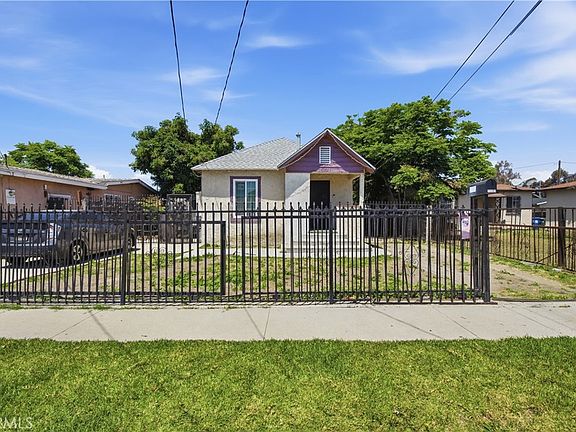 4th image of 11707 Antwerp Ave