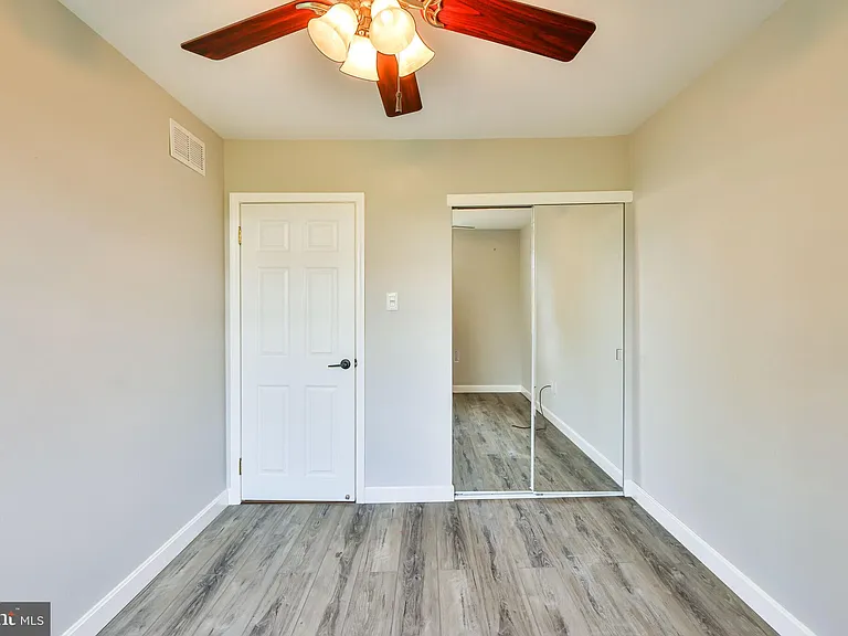 9898 Wistaria St — Photo 33