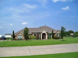 680 Lake Vista Ln, Lavon, TX 75166