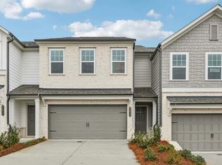 5439 Allegro Ln, Flowery Branch, GA