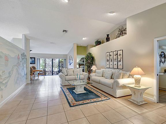 5th image of 4590 Catamaran Circle S