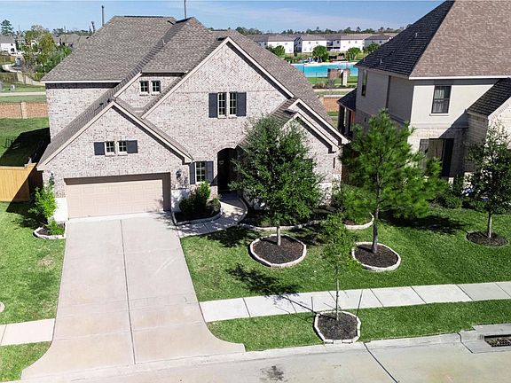 4th image of 15770 Deeside Spring Dr