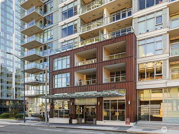 3rd image of 583 Battery Street #715N
