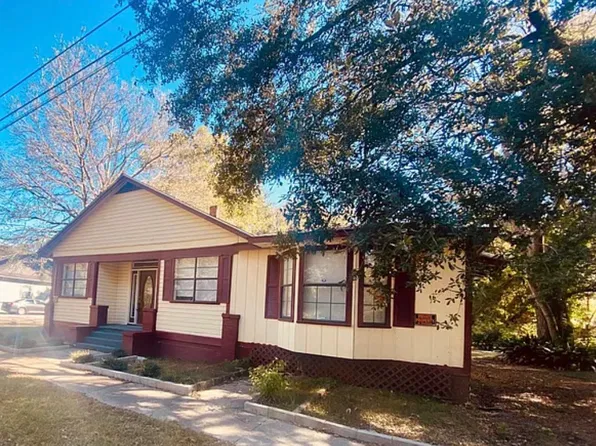 248 Edison Dr, Prichard, AL 36610