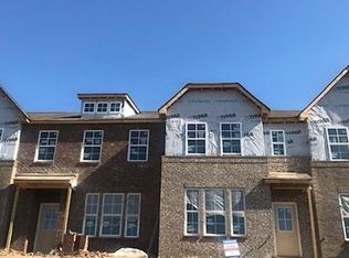 1071 Henley Ln UNIT 44, Gallatin, TN 37066